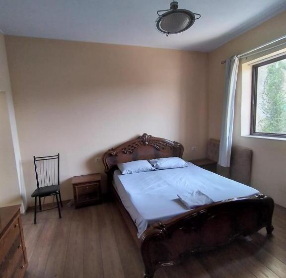 غرفة ديلوكس سرير كينج, Our Way Guest House & Hostel