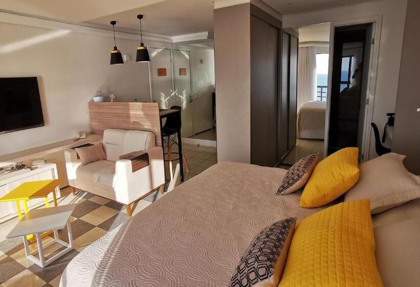 سوییت, Seaflats Iate Plaza