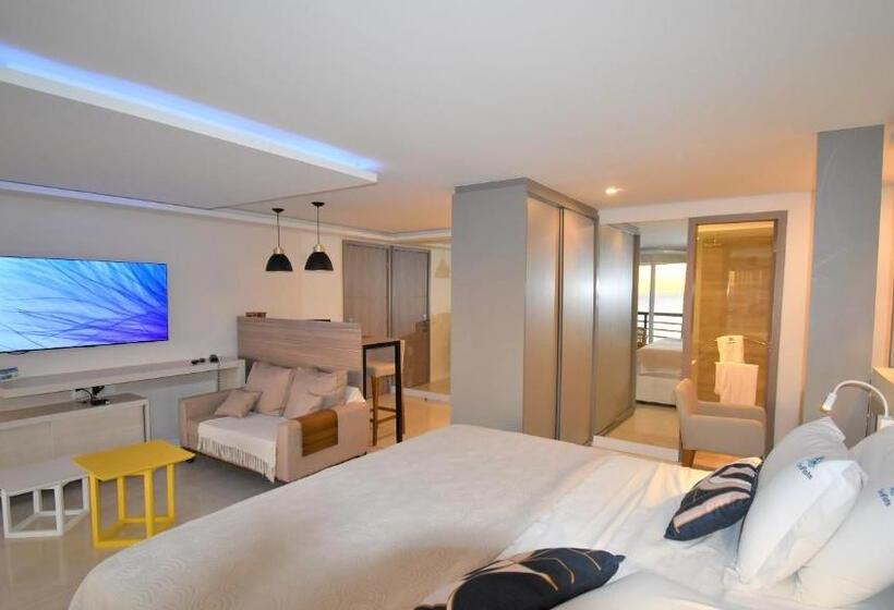 سوئیت پریمیوم, Seaflats Iate Plaza