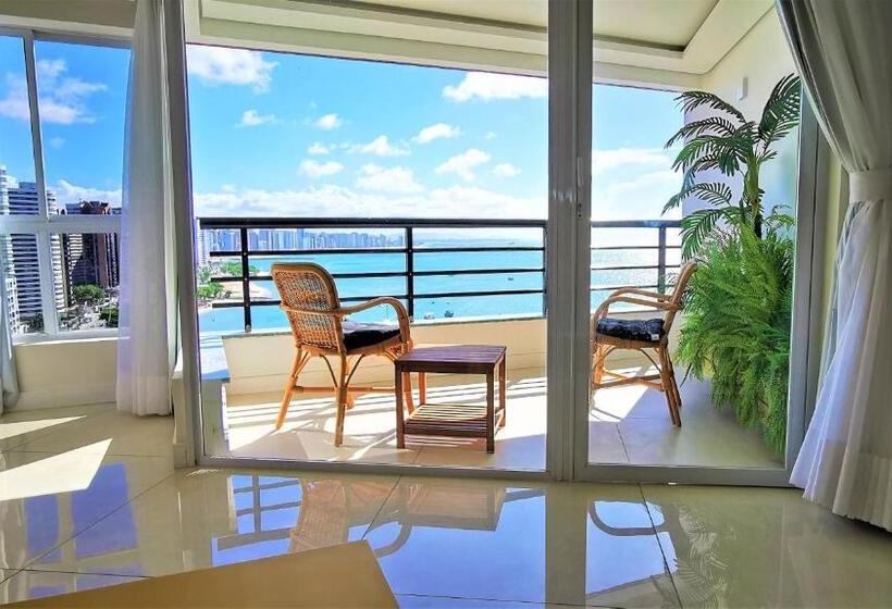 سوییت لوکس, Seaflats Iate Plaza