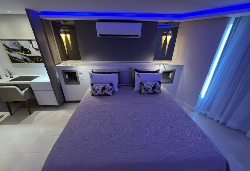 سوییت لوکس, Seaflats Iate Plaza