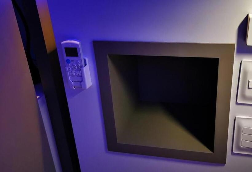 سوئیت پریمیوم, Seaflats Iate Plaza