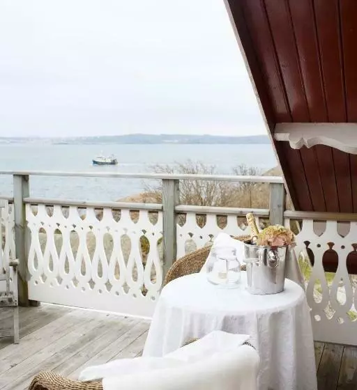 オーシャンビュースタンダードルームテラス付き, Strandflickornas Havshotell Lysekil