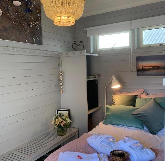 اتاق استاندارد, Strandflickornas Havshotell Lysekil
