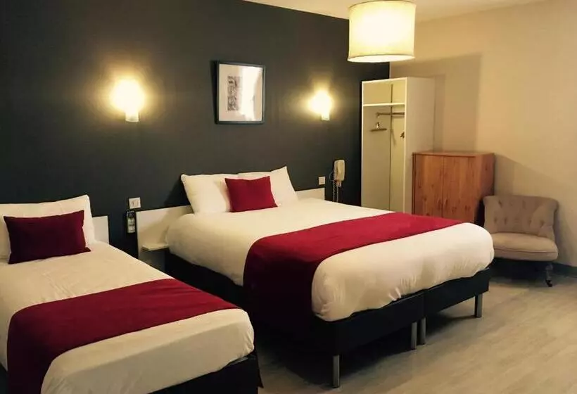 スタンダードトリプルルーム, Brit Hôtel Du Parc Niort Centre Parking Gratuit