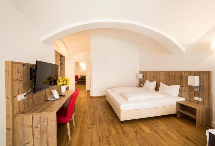 スタンダードトリプルルーム, Hölzer Bräu By Lehmann Hotels