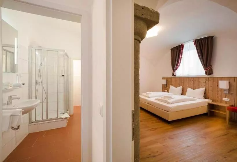 スタンダード４人部屋, Hölzer Bräu By Lehmann Hotels