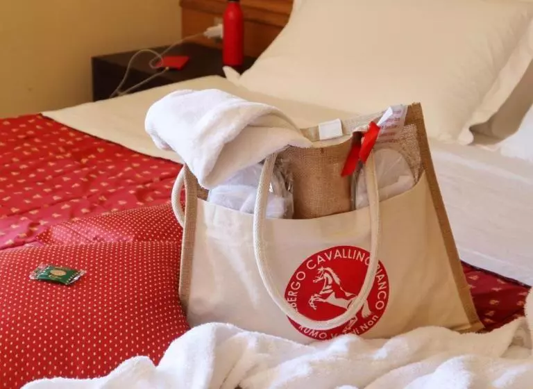 バルコニー付きスタンダードルーム, Albergo Cavallino Bianco