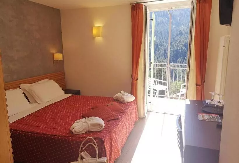 バルコニー付きスタンダードルーム, Albergo Cavallino Bianco
