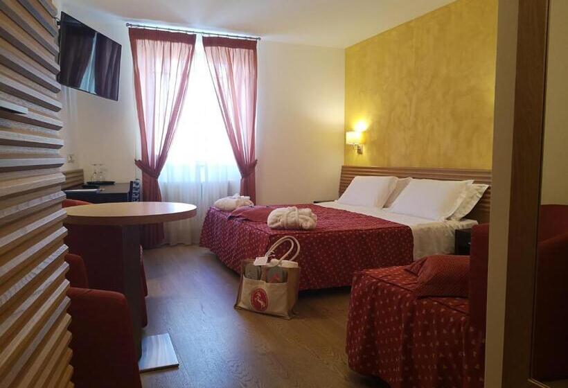 Номер Стандарт Трехместный, Albergo Cavallino Bianco