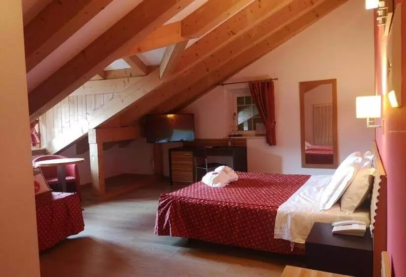 スタンダードトリプルルーム, Albergo Cavallino Bianco