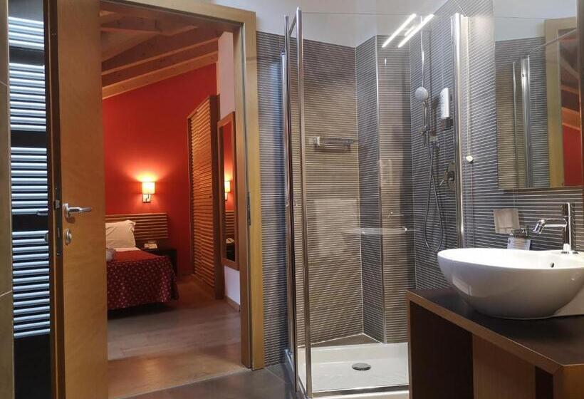 4인용 스탠다드 룸, Albergo Cavallino Bianco