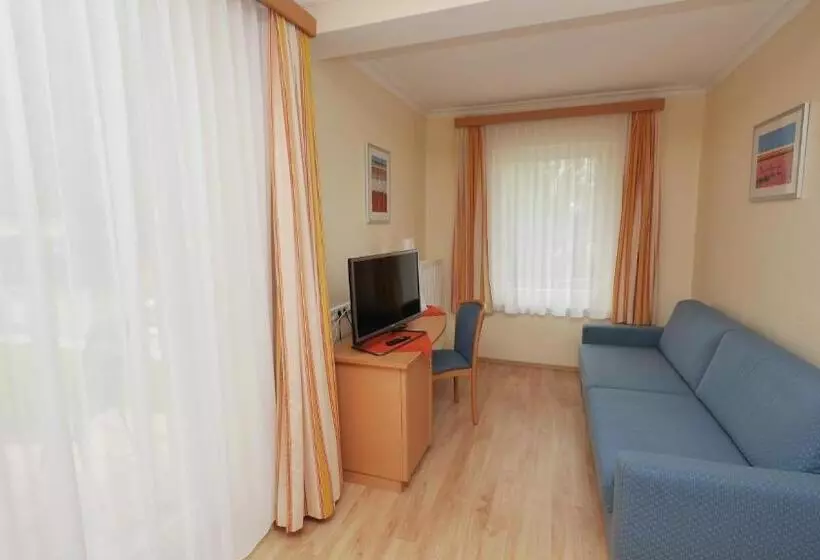 Standard Yhden Hengen Huone, Garni Arte Vita