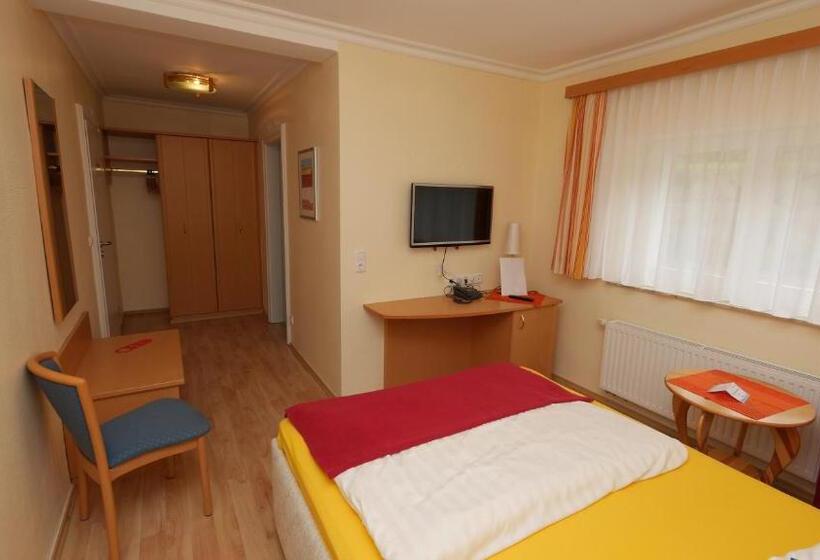 اتاق استاندارد یک نفره, Garni Arte Vita