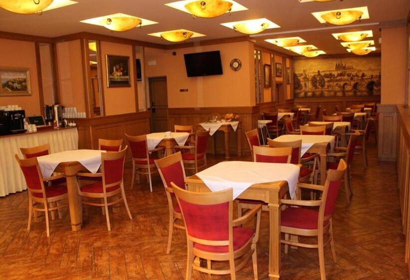 اتاق استاندارد یک نفره, Askania