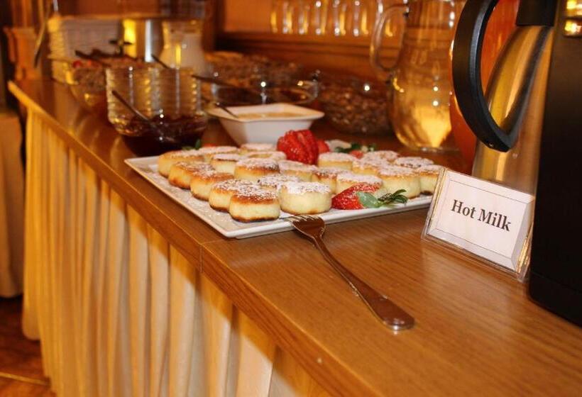 آپارتمان 1 خوابه با تراس, Askania