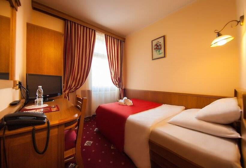 اتاق استاندارد یک نفره, Askania