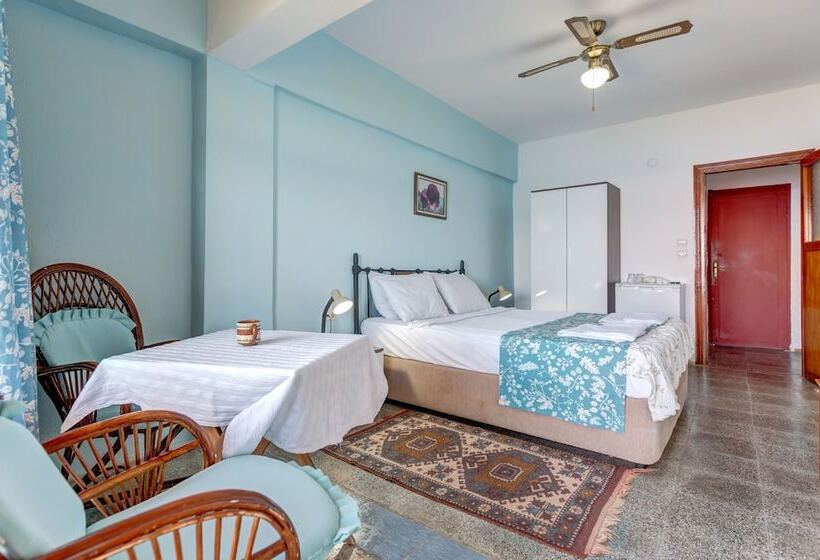 חדר סטנדרט, Assos Terrace