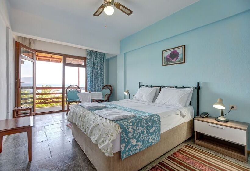 חדר סטנדרט, Assos Terrace