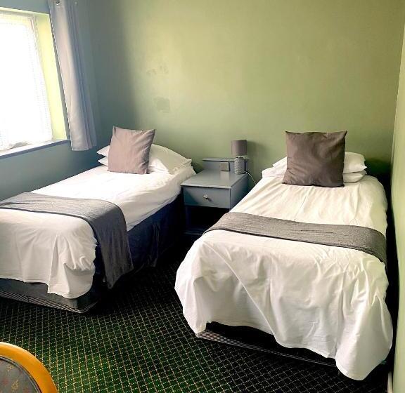 غرفة عائلية, Bells