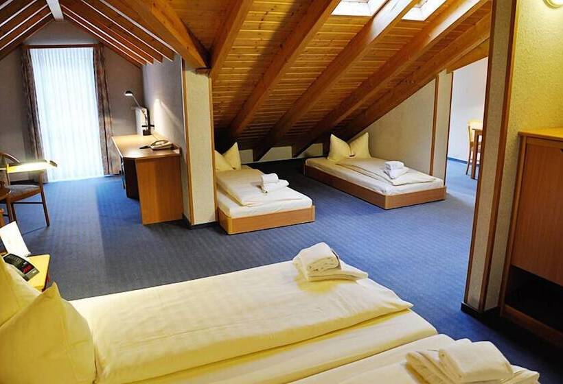 4인용 스탠다드 룸, Bessunger Forst