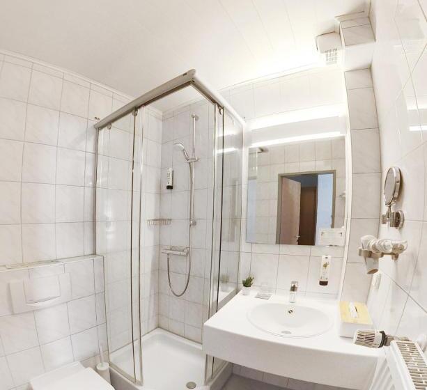 패밀리 룸, Bessunger Forst