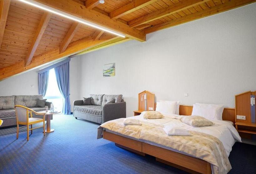 4인용 스탠다드 룸, Bessunger Forst