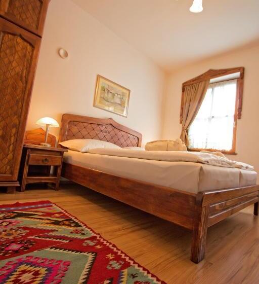 اتاق لوکس, Boutique Hotel Old Town Mostar