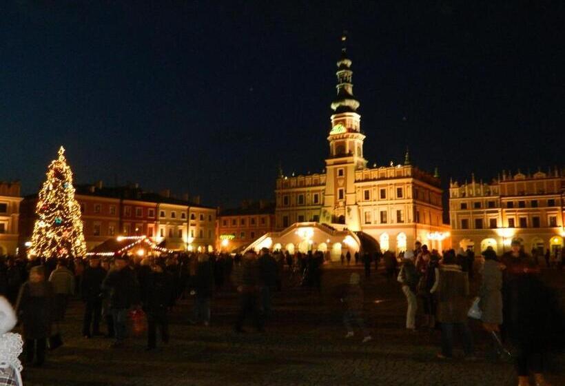 اتاق استاندارد, Carskie Koszary