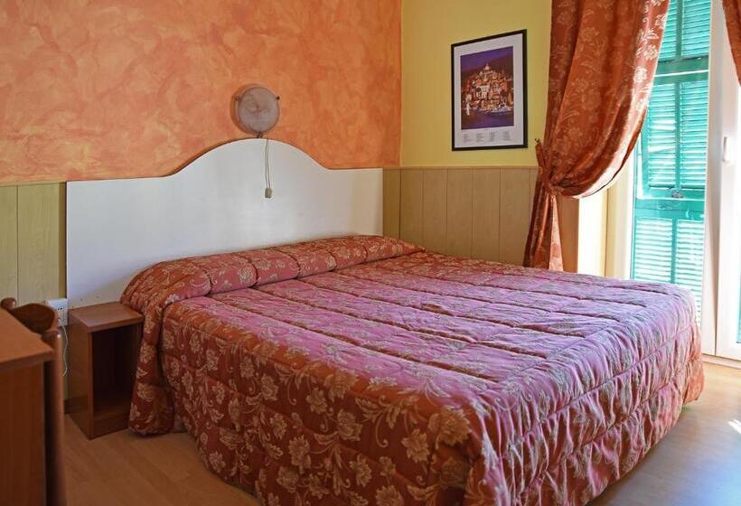 スタンダードルーム, Corso