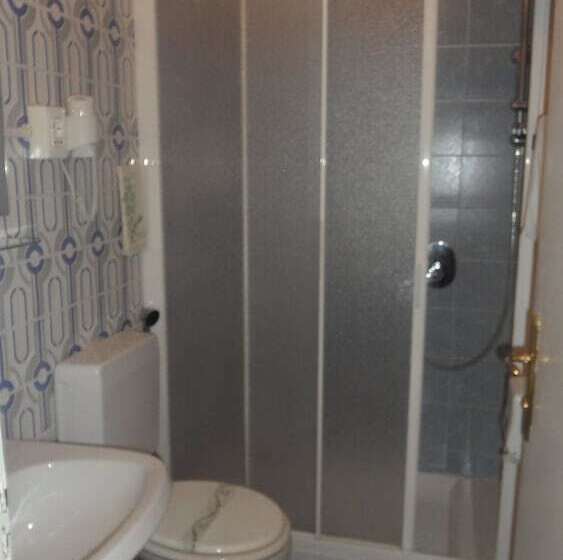 スタンダードトリプルルーム, Corso