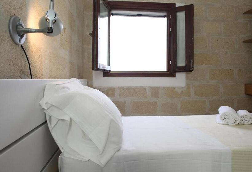 חדר סטנדרט יחיד, Delle Cave