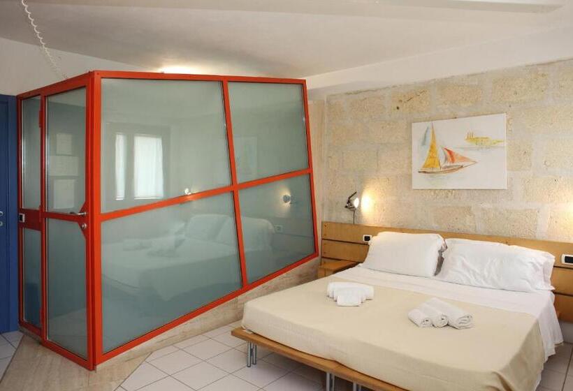 חדר סופריור, Delle Cave