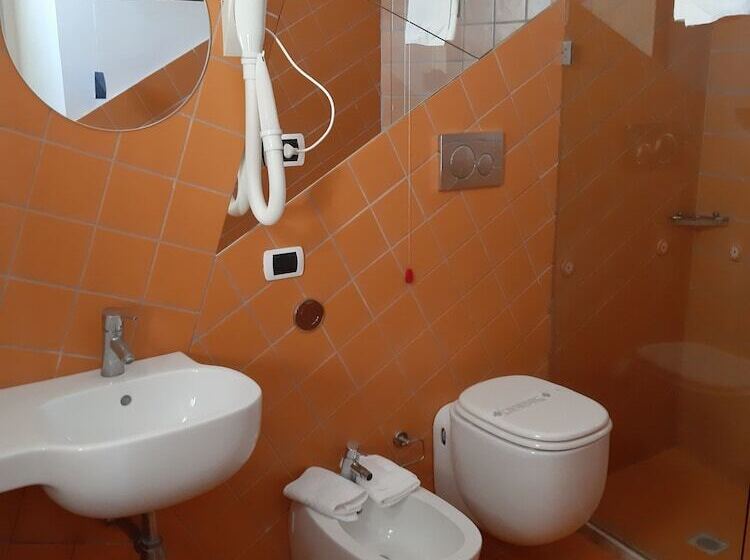 חדר סטנדרט יחיד, Delle Cave