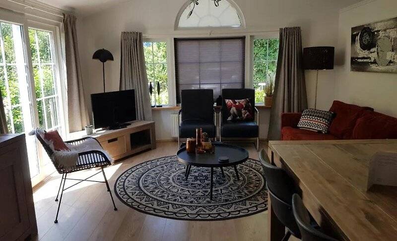 스탠다드 룸, Molengroet