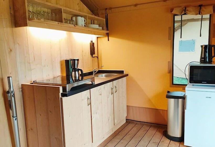 스탠다드 룸, Molengroet