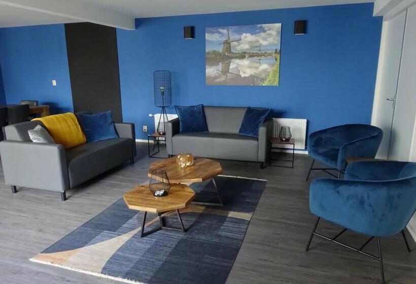 스탠다드 룸, Molengroet