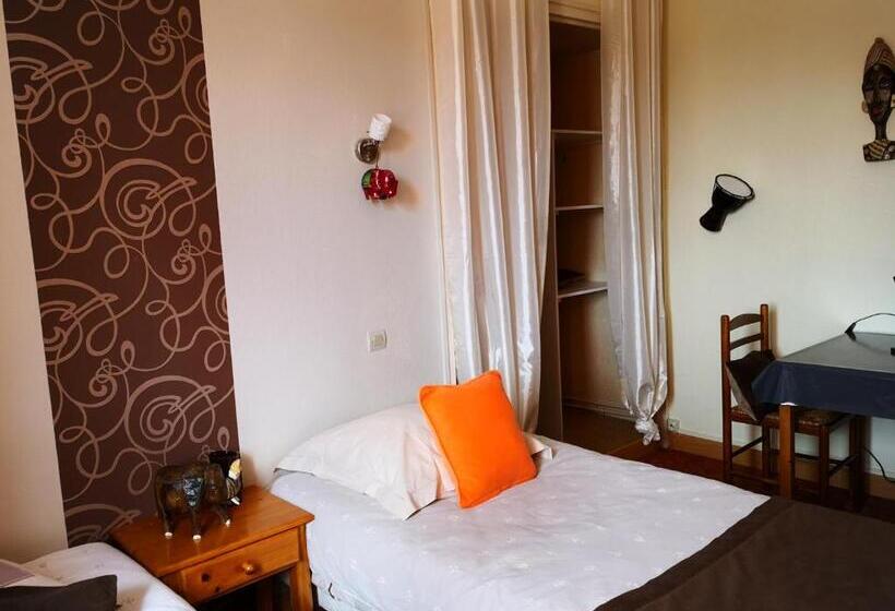 스탠다드 룸, ô Fil De L ô