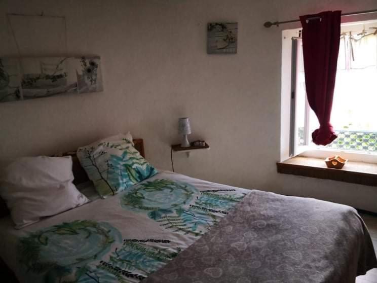 스탠다드 룸, ô Fil De L ô