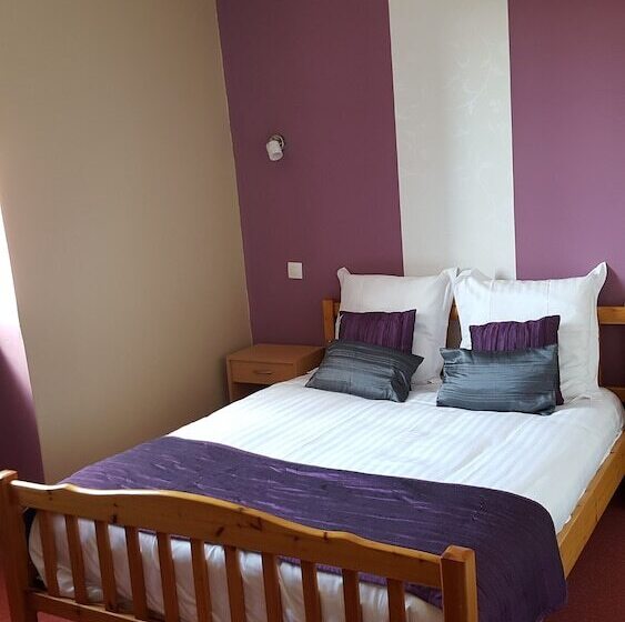 스탠다드 룸, ô Fil De L ô