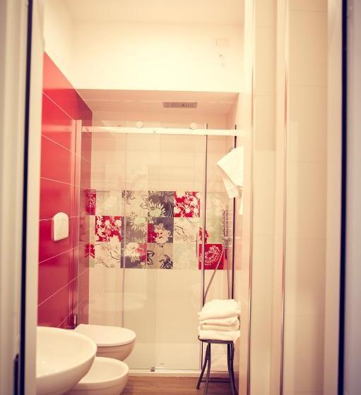 اتاق خانوادگی, Fini