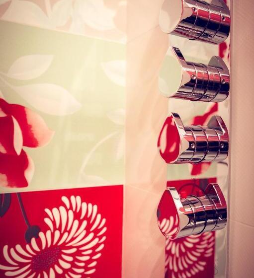 اتاق خانوادگی, Fini