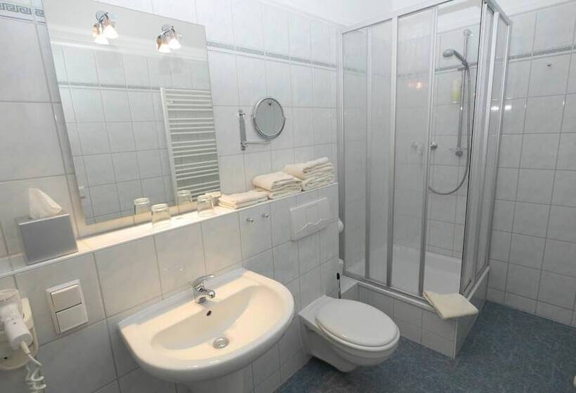 سوییت, Garni Arte Vita