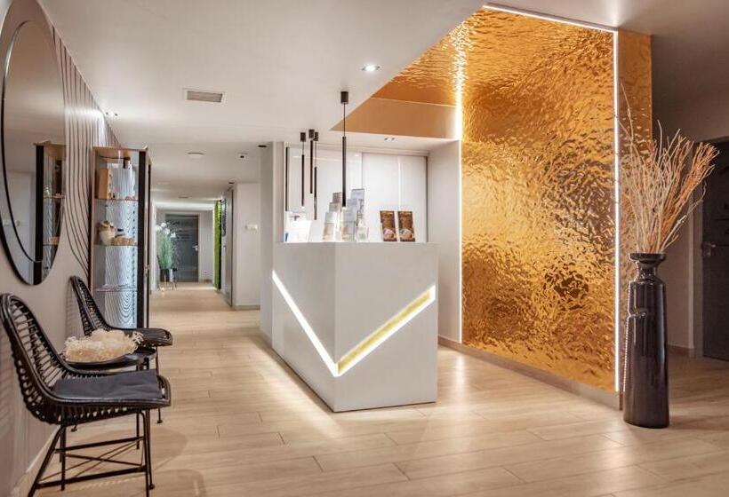 חדר סופריור יחיד, Grand Laola Spa