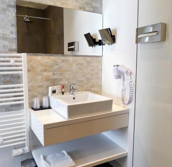 Habitació Estàndard, Hôtel De La Vierge Noire