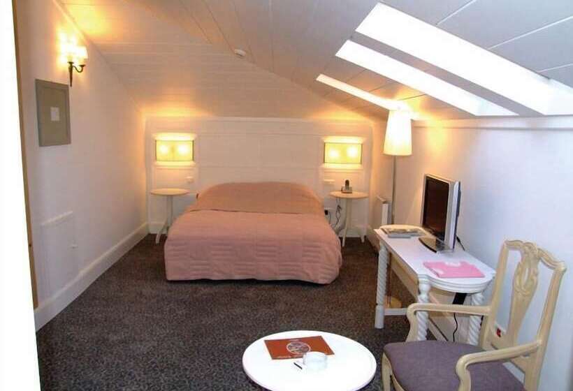 اتاق خانوادگی, Kar S