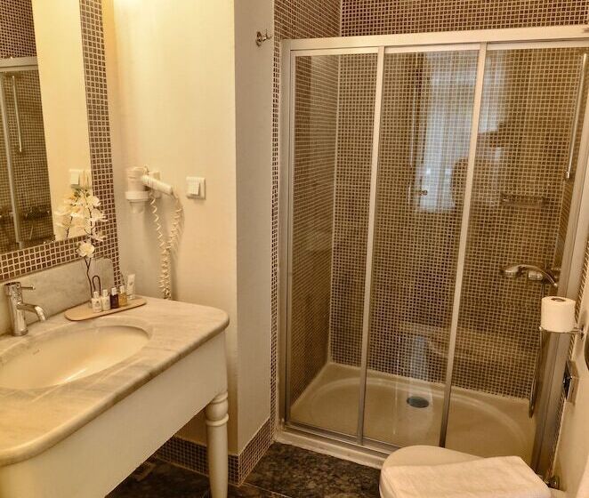 اتاق استاندارد, Kar S