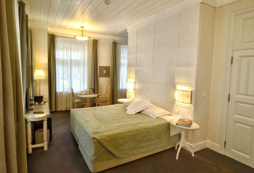 اتاق استاندارد, Kar S