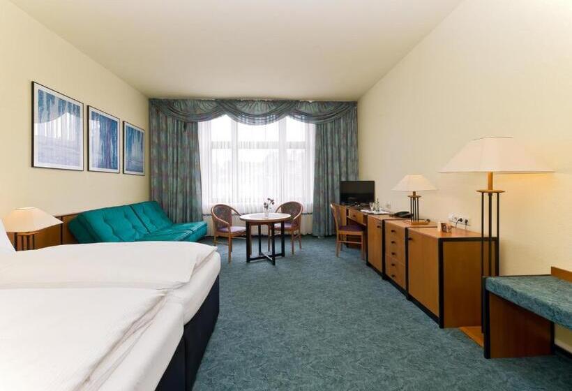 スタンダードトリプルルーム, Katharinenhof