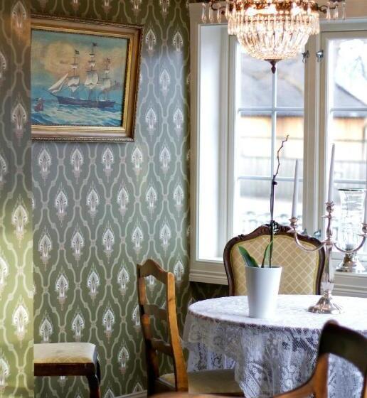 اتاق سوپریور, Kong Carl Unike Hoteller